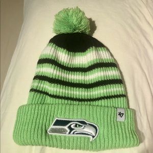 Seattle Seahawks 47 brand beanie w/ pom.